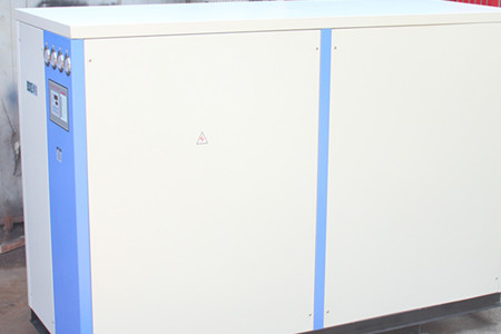 為什么水冷箱式冷水機(jī)會(huì)漏水？如何解決？